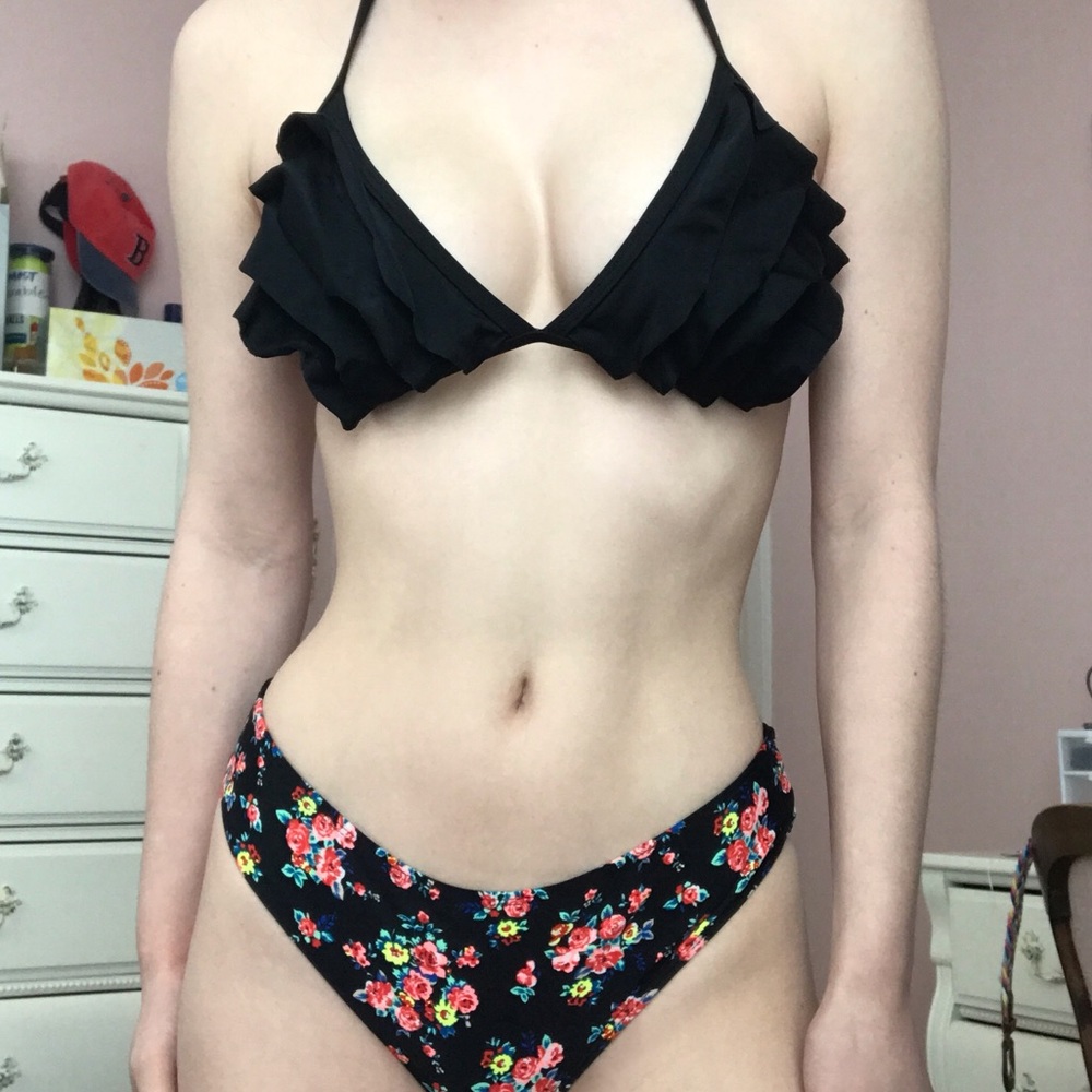 Forever 21 Women’s Bikini Size S
